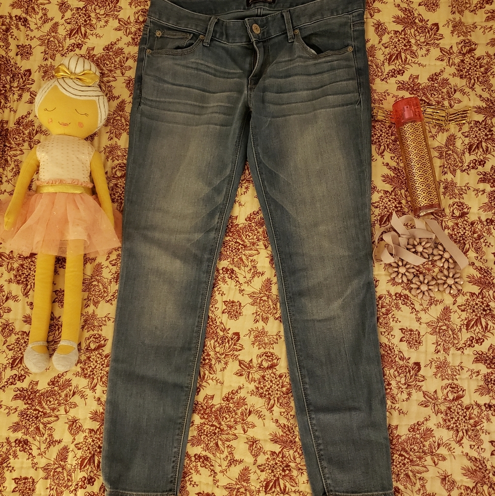 Express Stella Ankle Jeans